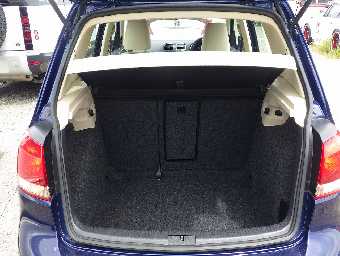 VOLKSWAGEN GOLF 2012 Image 11