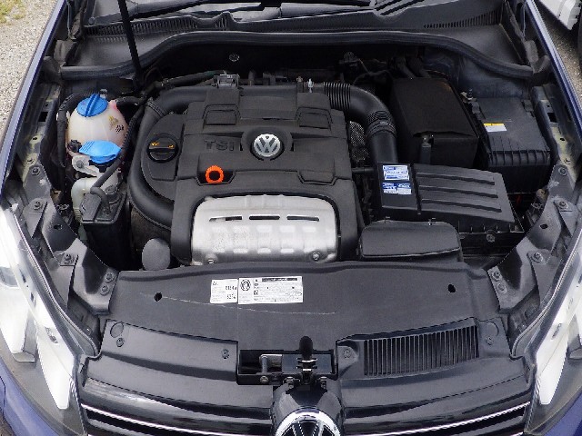 VOLKSWAGEN GOLF 2012 Image 21