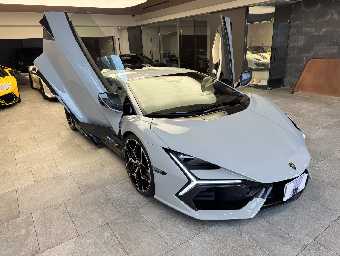 LAMBORGHINI REVUELTO 2026 Image 3
