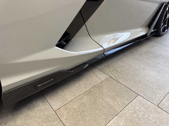 LAMBORGHINI REVUELTO 2026 Image 43