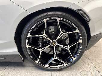 LAMBORGHINI REVUELTO 2026 Image 41