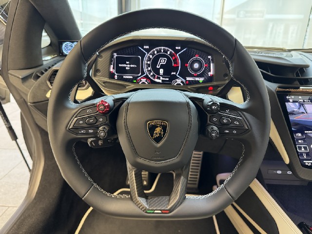 LAMBORGHINI REVUELTO 2026 Image 58