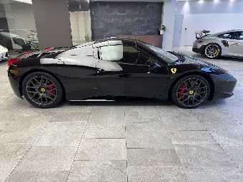 FERRARI 458 SPIDER 2013 Image 12