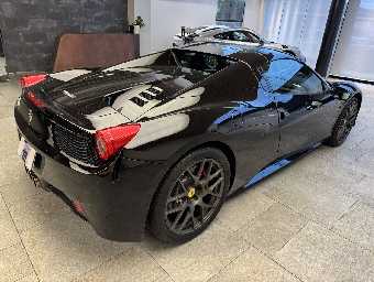 FERRARI 458 SPIDER 2013 Image 13