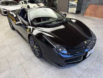 FERRARI 458 SPIDER 2013 Image 3