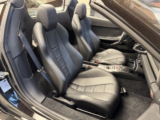 FERRARI 458 SPIDER 2013 Image 29