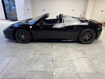 FERRARI 458 SPIDER 2013 Image 8