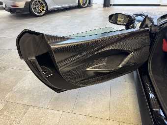 FERRARI 296GTB 2023 Image 12