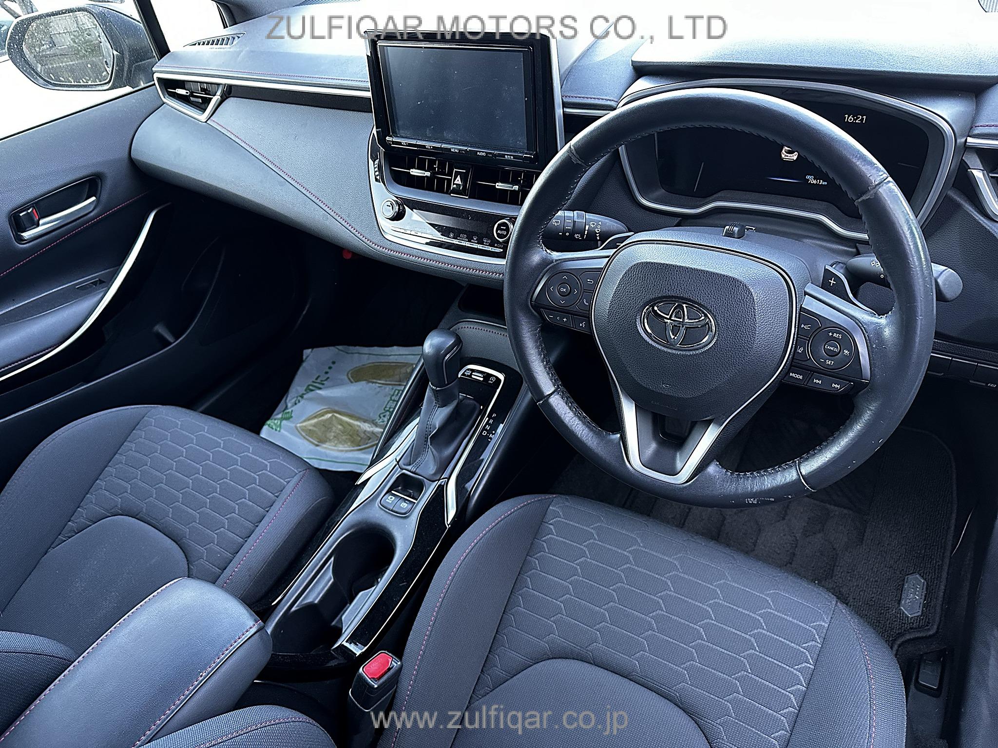 TOYOTA COROLLA SPORT 2018 Image 5