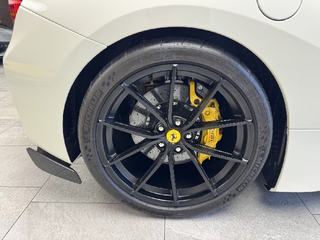 FERRARI 488 PISTA 2020 Image 40