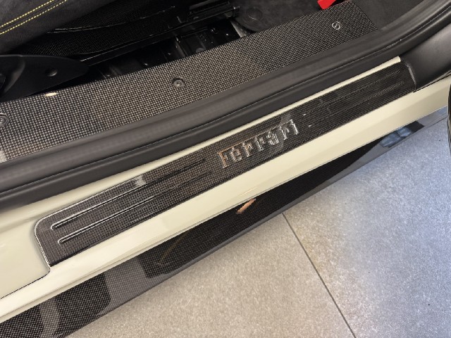 FERRARI 488 PISTA 2020 Image 43