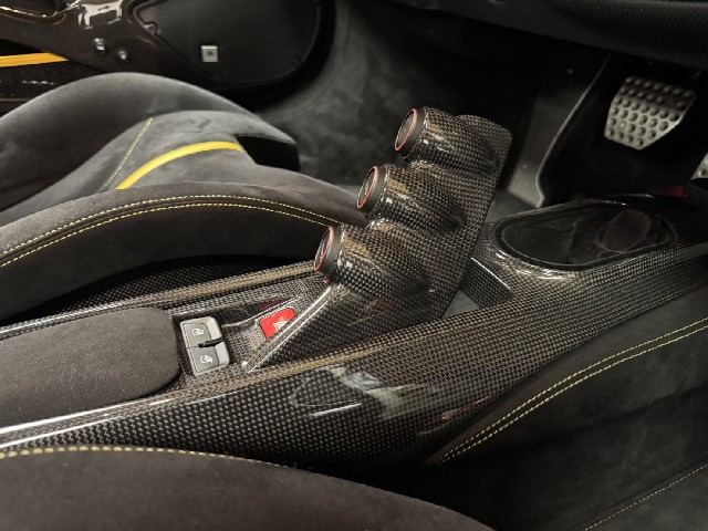 FERRARI 488 PISTA 2020 Image 44