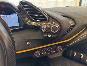 FERRARI 488 PISTA 2020 Image 46