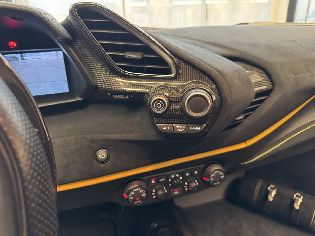 FERRARI 488 PISTA 2020 Image 52