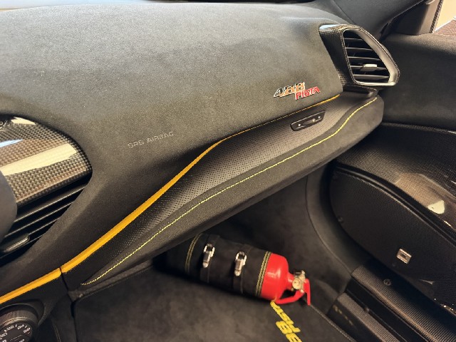 FERRARI 488 PISTA 2020 Image 58