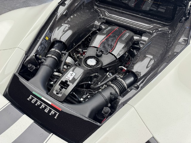 FERRARI 488 PISTA 2020 Image 62