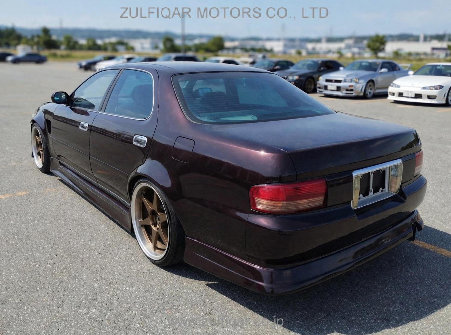 TOYOTA CRESTA 1995 Image 2