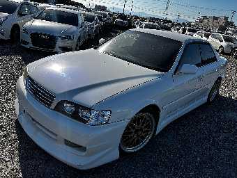 TOYOTA CHASER 1998 Image 2