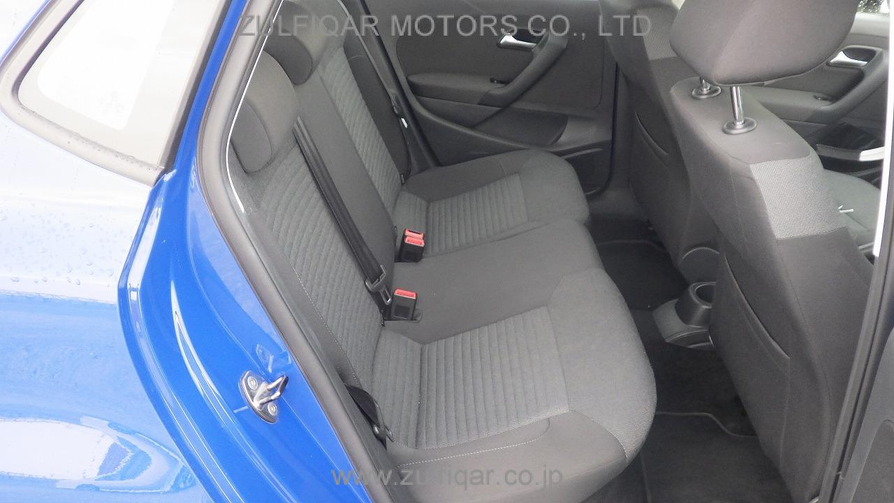 VOLKSWAGEN POLO 2013 Image 11