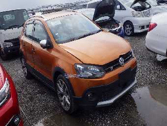VOLKSWAGEN POLO 2017 Image 2