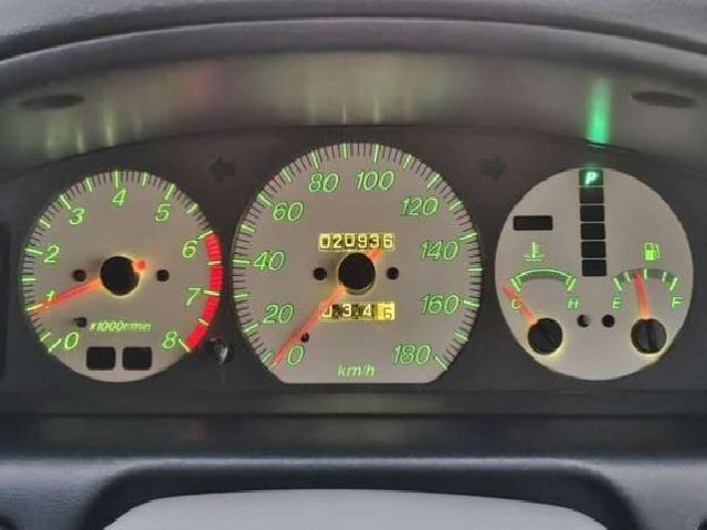 MAZDA BONGO FRIENDEE 2005 Image 30