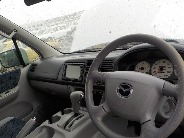 MAZDA BONGO FRIENDEE 2005 Image 62