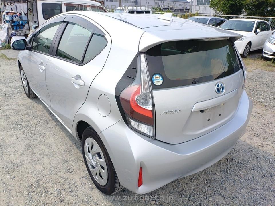 TOYOTA AQUA 2021 Image 4