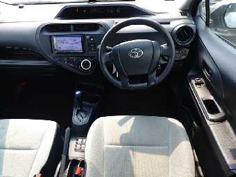TOYOTA AQUA 2021 Image 9