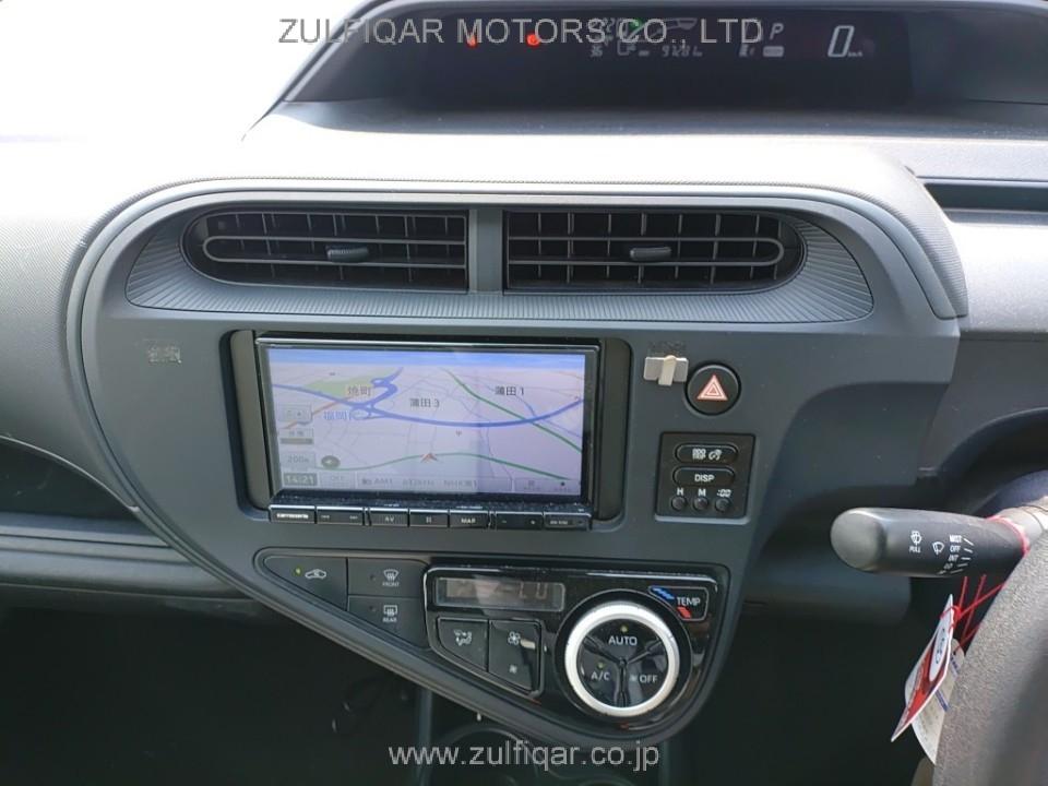 TOYOTA AQUA 2021 Image 10