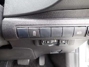 TOYOTA COROLLA TOURING 2021 Image 7