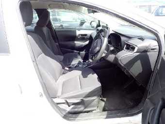 TOYOTA COROLLA TOURING 2020 Image 5