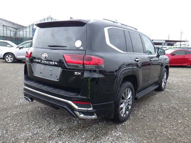 TOYOTA LAND CRUISER 2023 Image 20