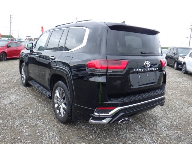 TOYOTA LAND CRUISER 2023 Image 21