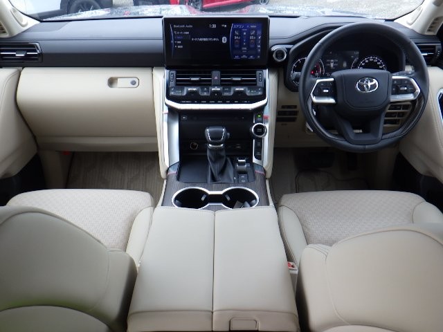 TOYOTA LAND CRUISER 2023 Image 22
