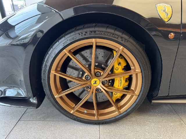 FERRARI 488 PISTA 2021 Image 32