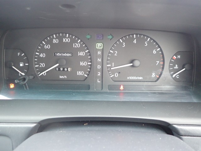TOYOTA CROWN 1995 Image 28