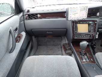 TOYOTA CROWN 1995 Image 20