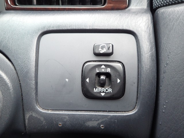 TOYOTA CROWN 1995 Image 34
