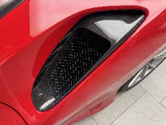 FERRARI 488 PISTA 2019 Image 12