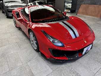 FERRARI 488 PISTA 2019 Image 3