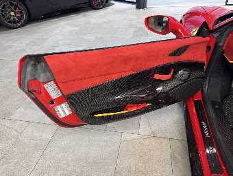 FERRARI 488 PISTA 2019 Image 30