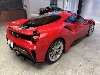 FERRARI 488 PISTA 2019 Image 5