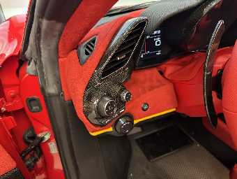 FERRARI 488 PISTA 2019 Image 39