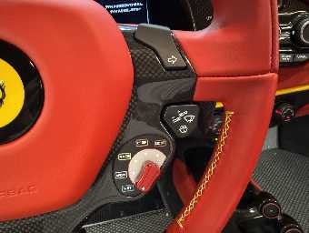 FERRARI 488 PISTA 2019 Image 42
