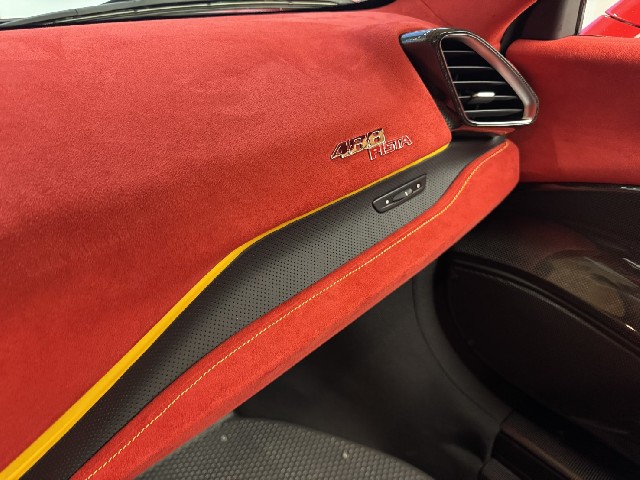 FERRARI 488 PISTA 2019 Image 51
