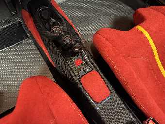 FERRARI 488 PISTA 2019 Image 46