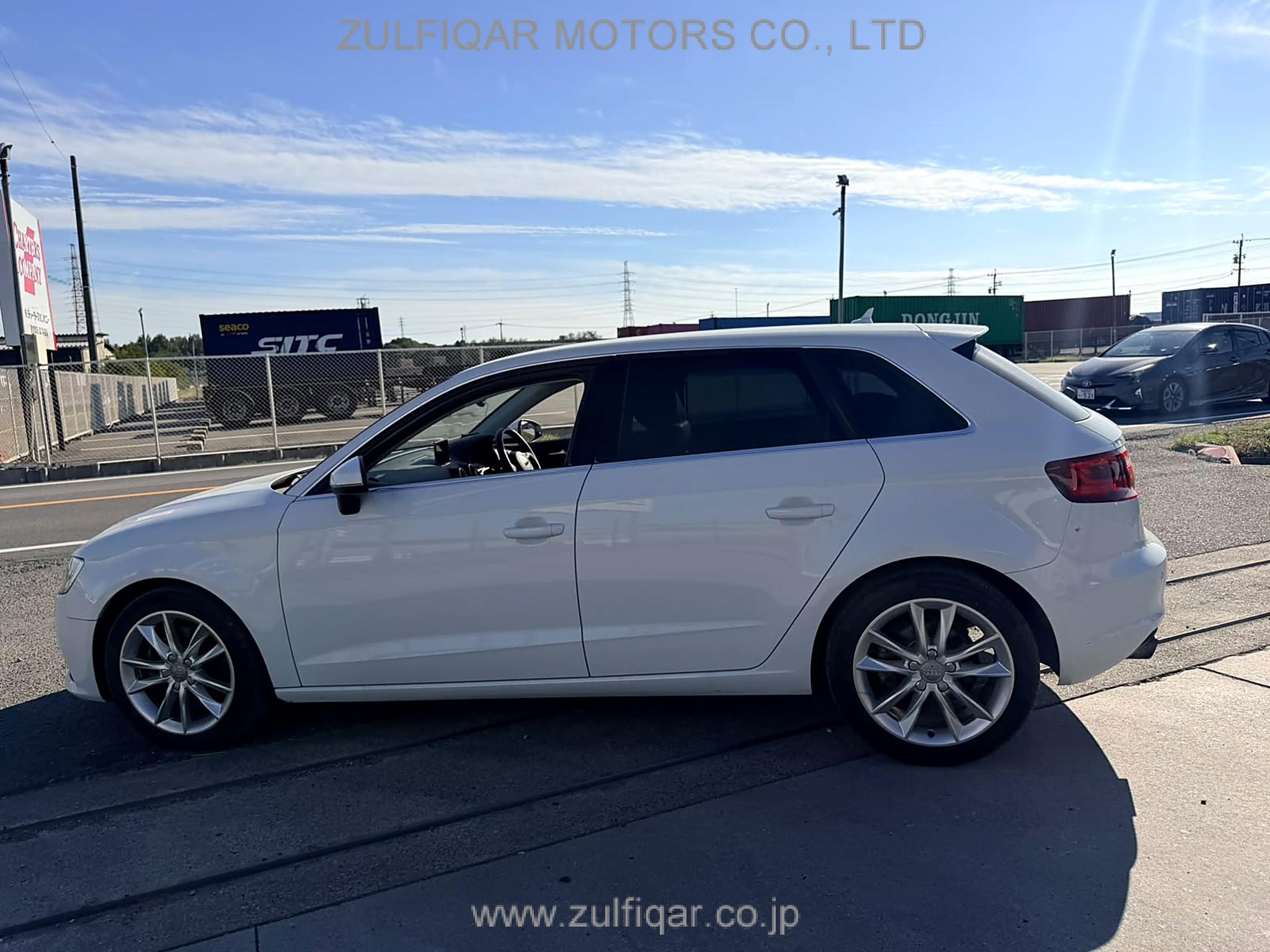 AUDI A3 2014 Image 8