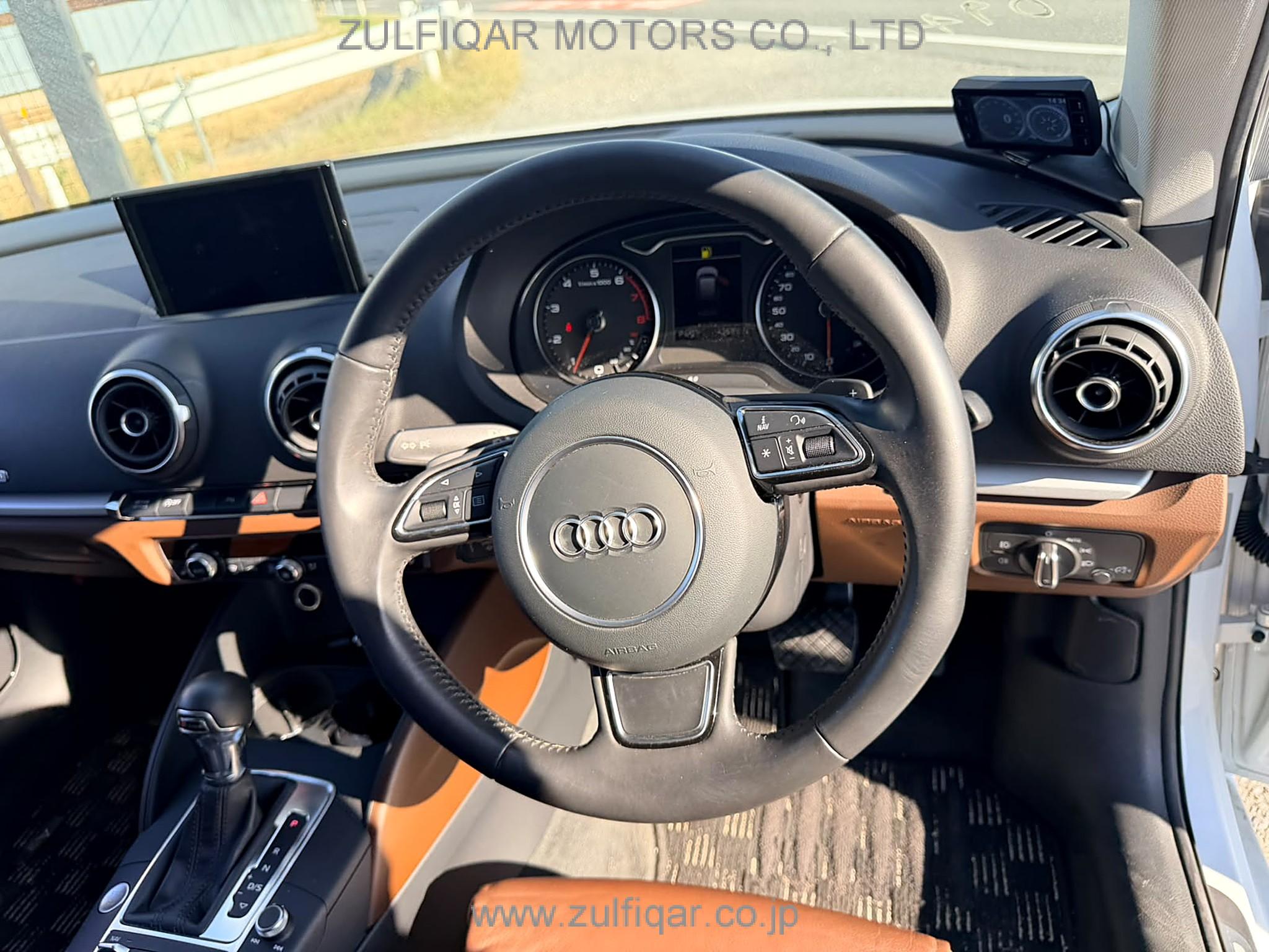 AUDI A3 2014 Image 9