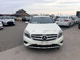 MERCEDES BENZ A CLASS 2014 Image 5