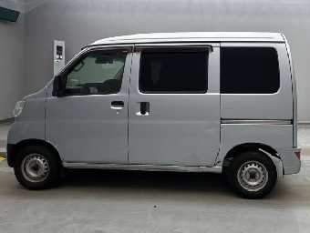 DAIHATSU HIJET CARGO 2021 Image 5